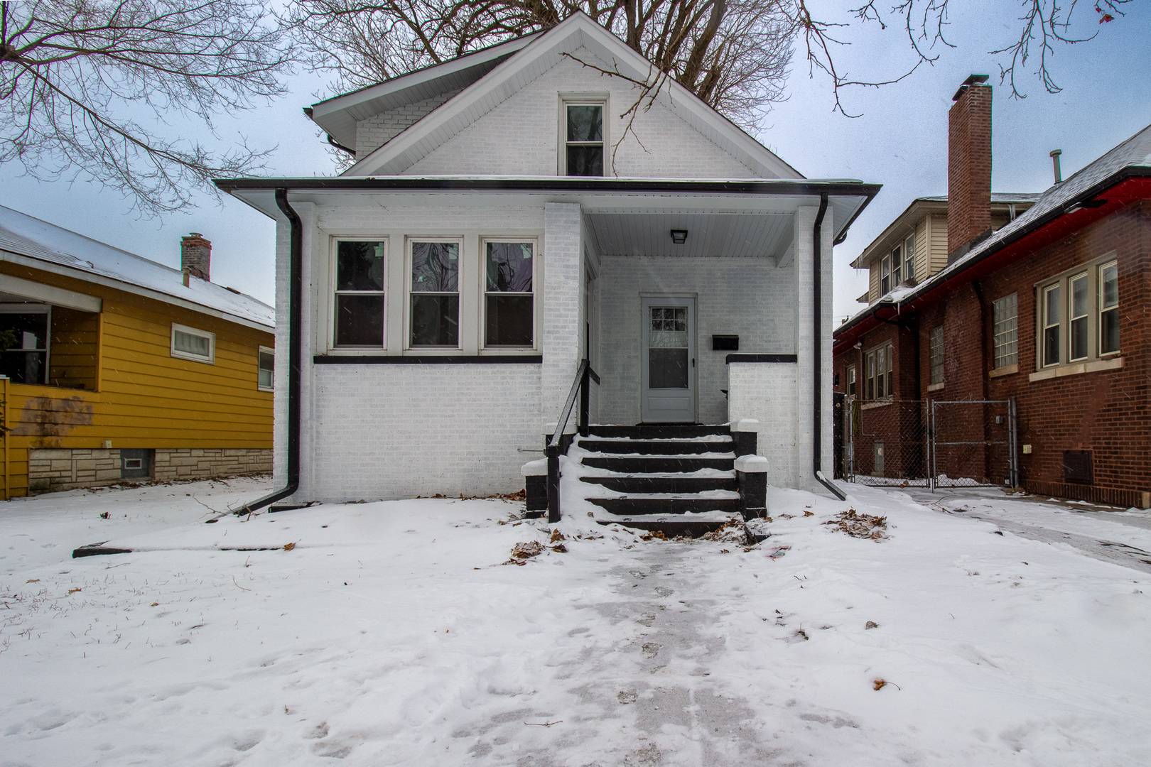 678 Douglas AVE, Calumet City, IL 60409