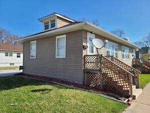 3121 Chicago RD, Steger, IL 60475