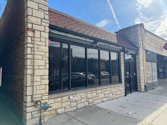 2709 Ridgeland AVE, Berwyn, IL 60402