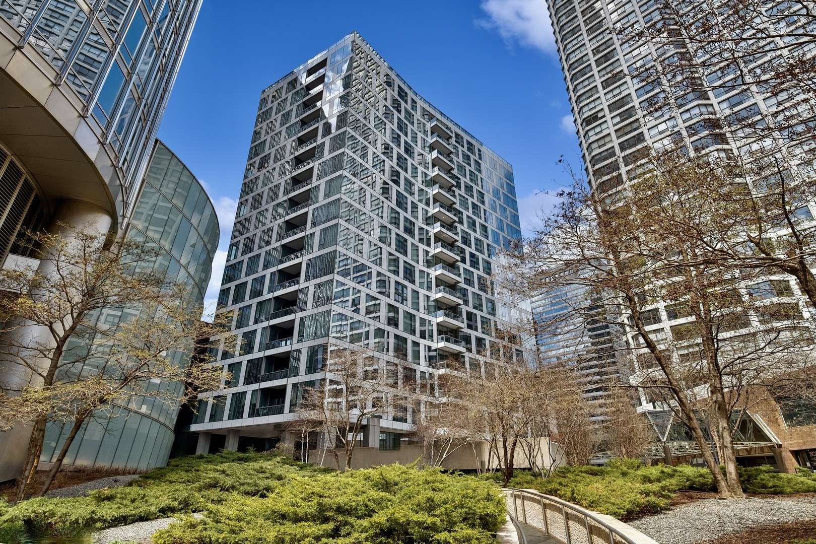 403 N Wabash AVE #12B, Chicago, IL 60611