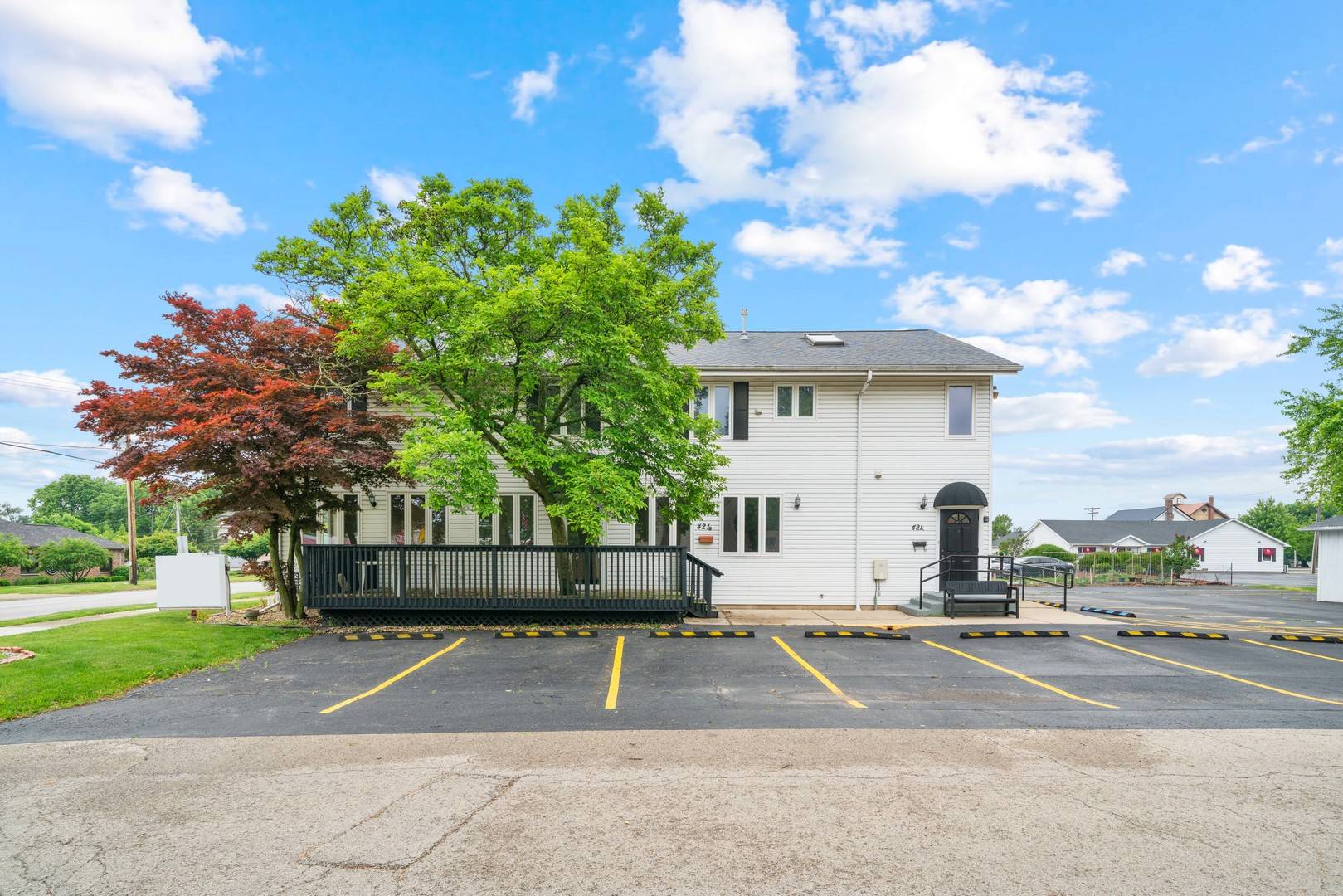 421 E Church ST, Sandwich, IL 60548