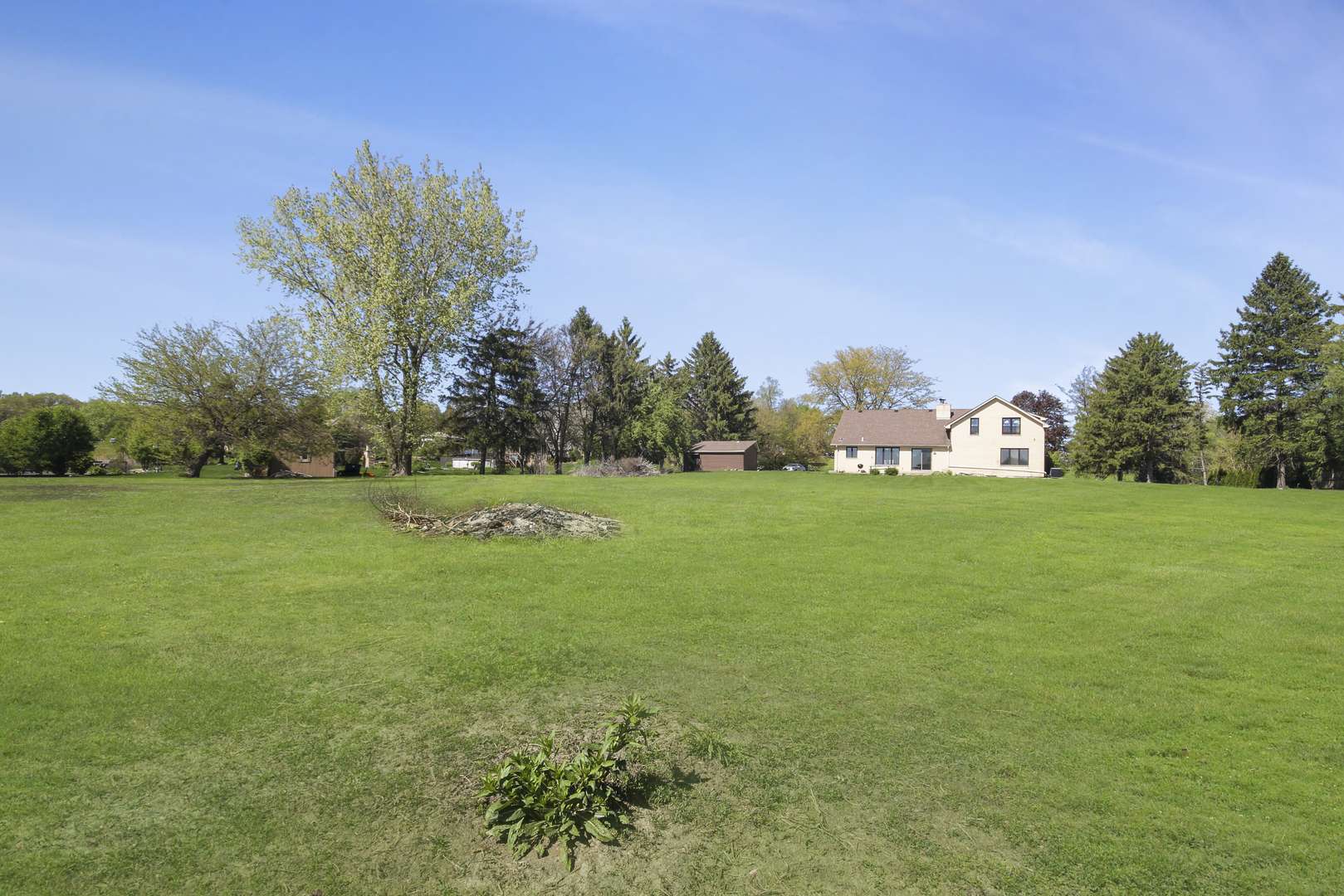 3321 E Reichert DR, Crete, IL 60417