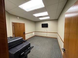 121 W Lincoln HWY, Dekalb, IL 60115