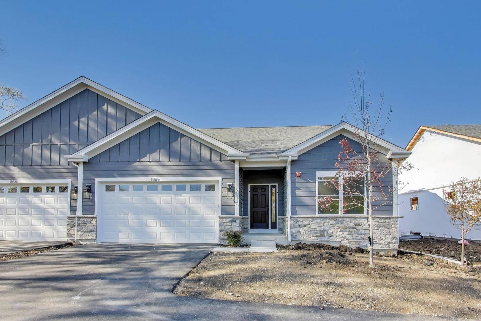 898 N Quentin RD, Palatine, IL 60067