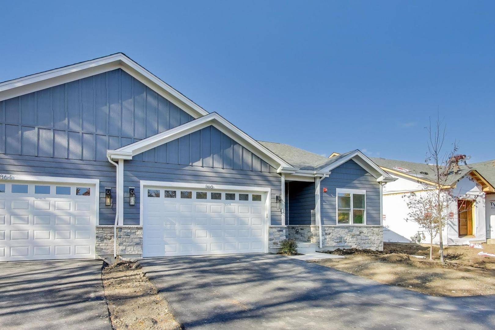 898 N Quentin RD, Palatine, IL 60067