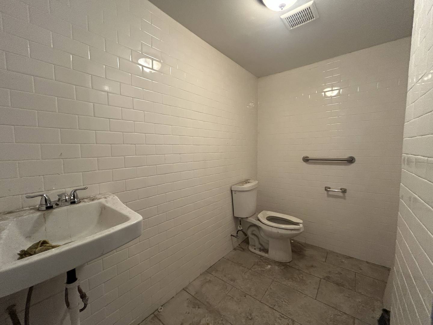 2406 W 63rd ST #06, Chicago, IL 60629