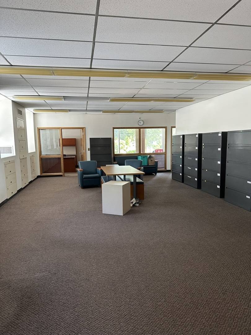 444 W Galena BLVD, Aurora, IL 60506