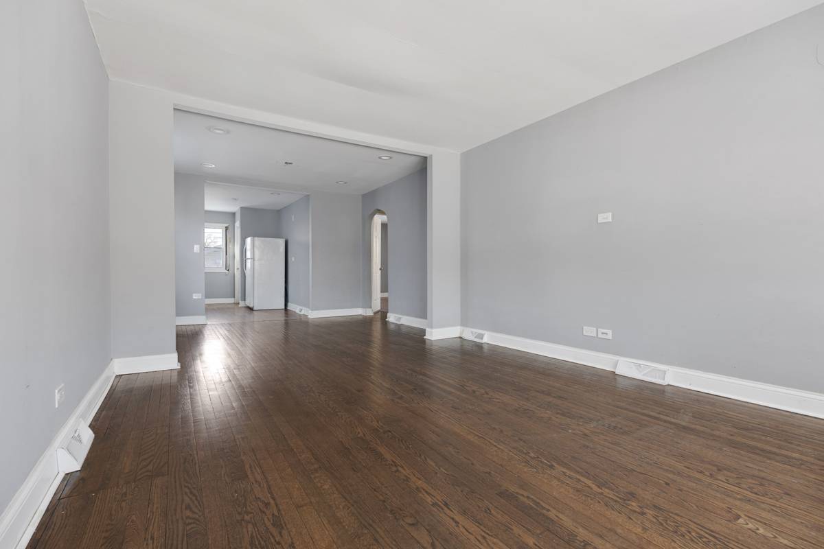 12338 S Elizabeth ST, Calumet Park, IL 60827