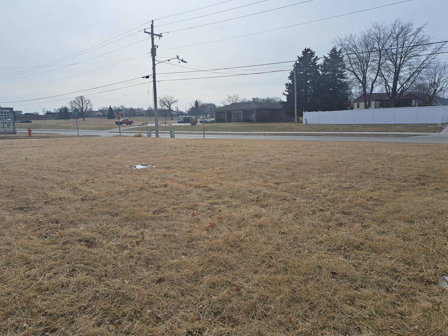 Lot 6 Illini Plaza, Silvis, IL 61282