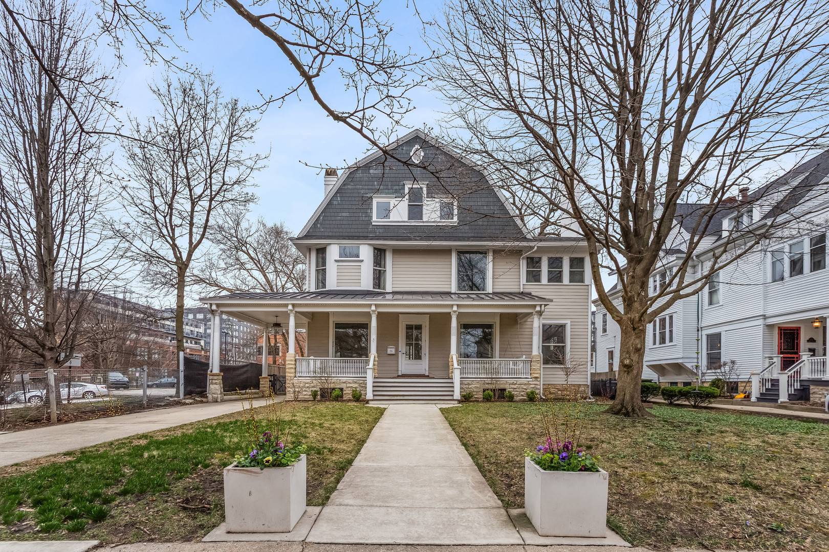 1735 Asbury AVE, Evanston, IL 60201