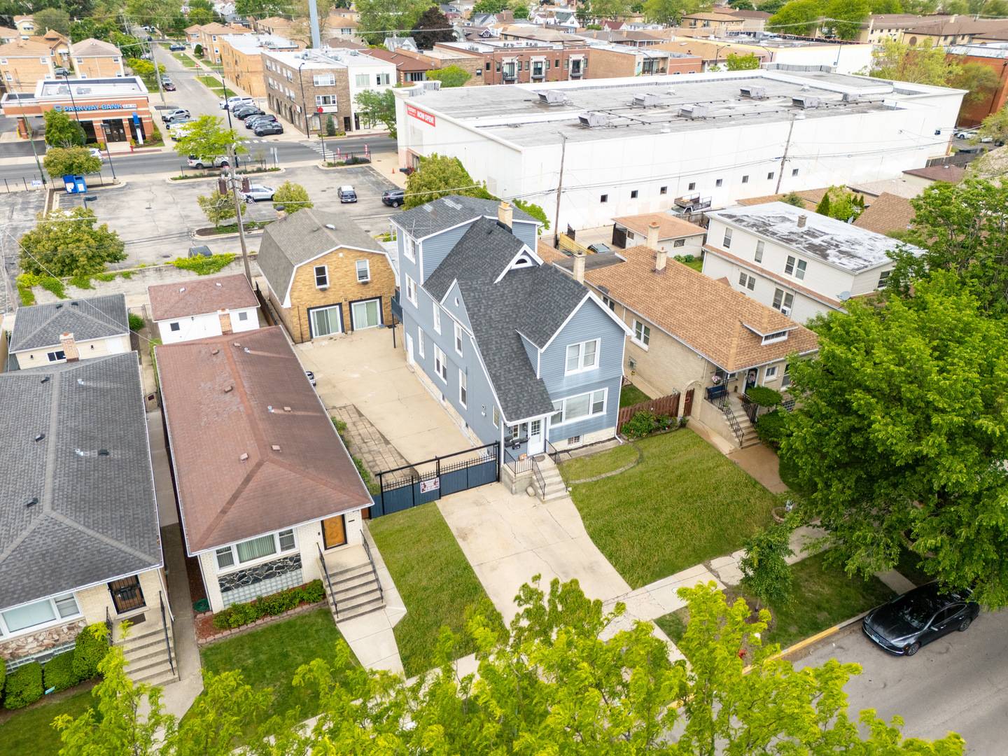 2530 N Neva AVE, Chicago, IL 60707