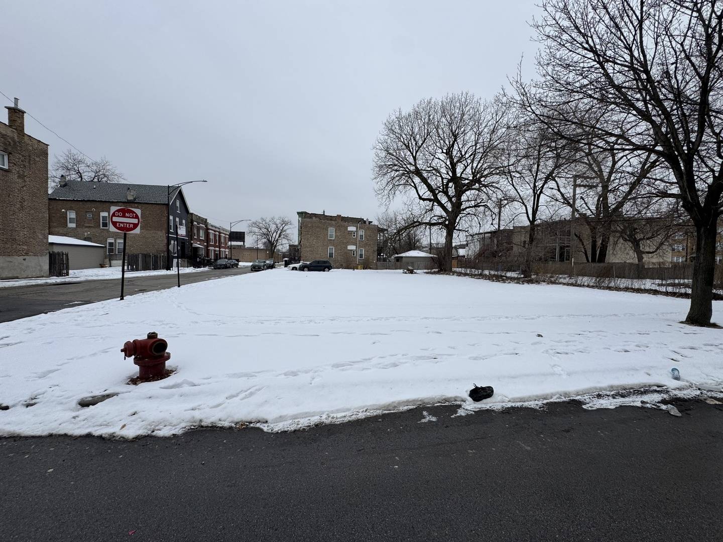 300 S Washtenaw AVE, Chicago, IL 60612