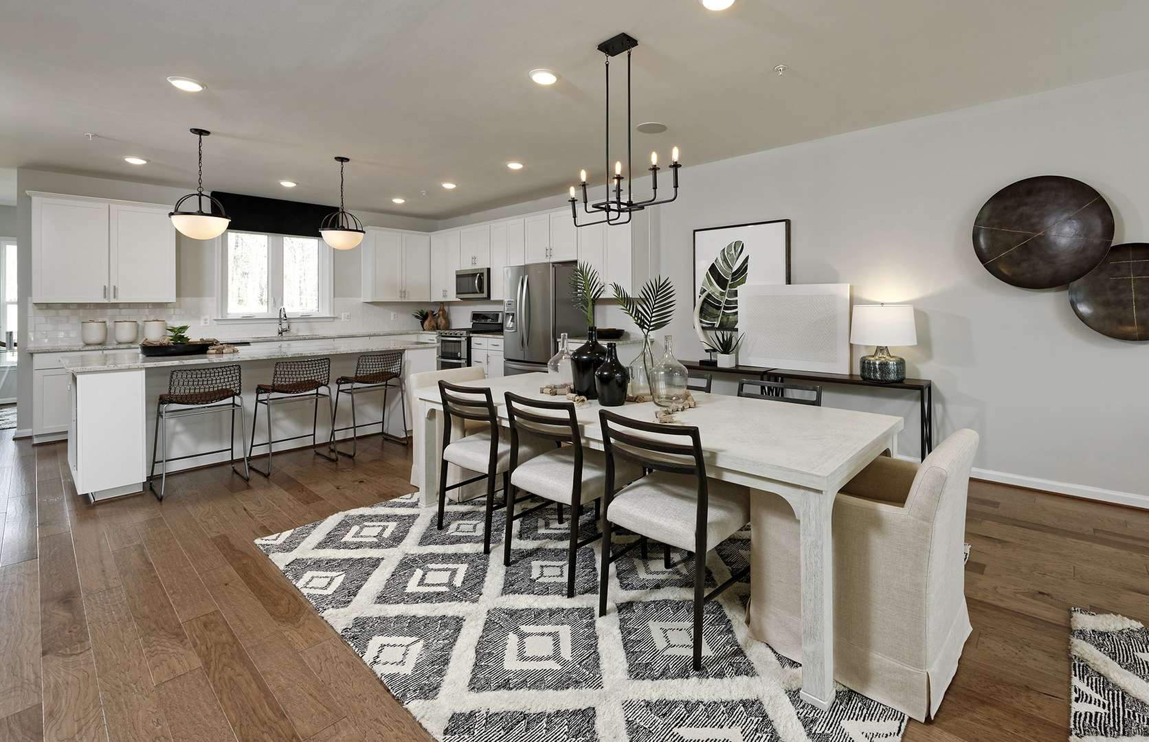 242 Mary DR #05118, Schaumburg, IL 60193