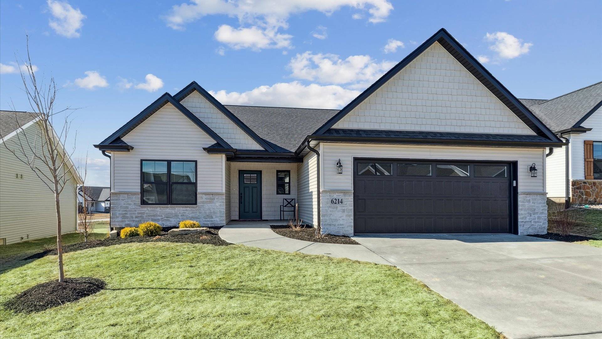 6214 College AVE, Davenport, IA 52807