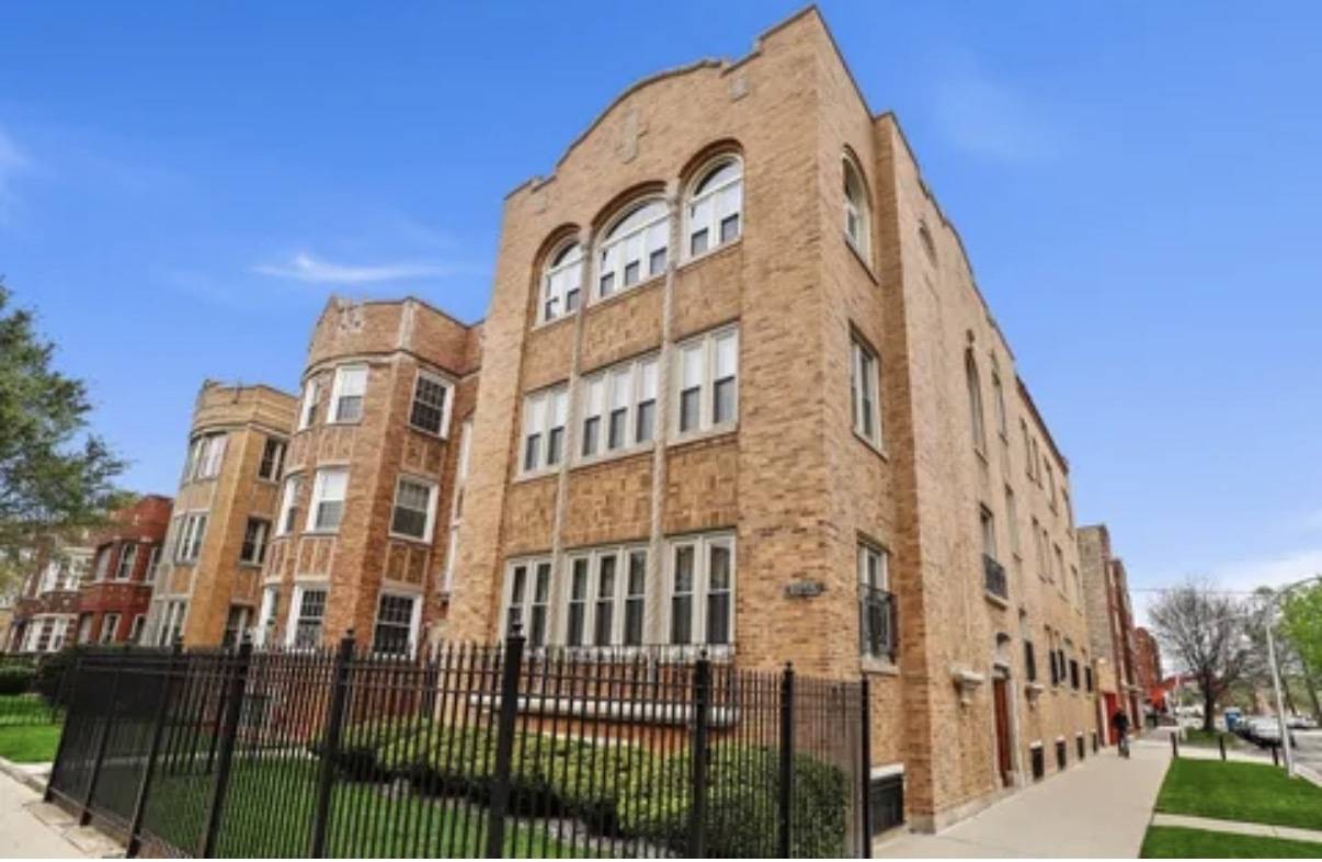8059 S Paulina ST, Chicago, IL 60620