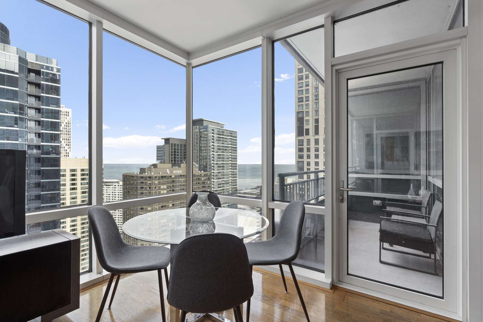 505 N MCCLURG CT #3801, Chicago, IL 60611