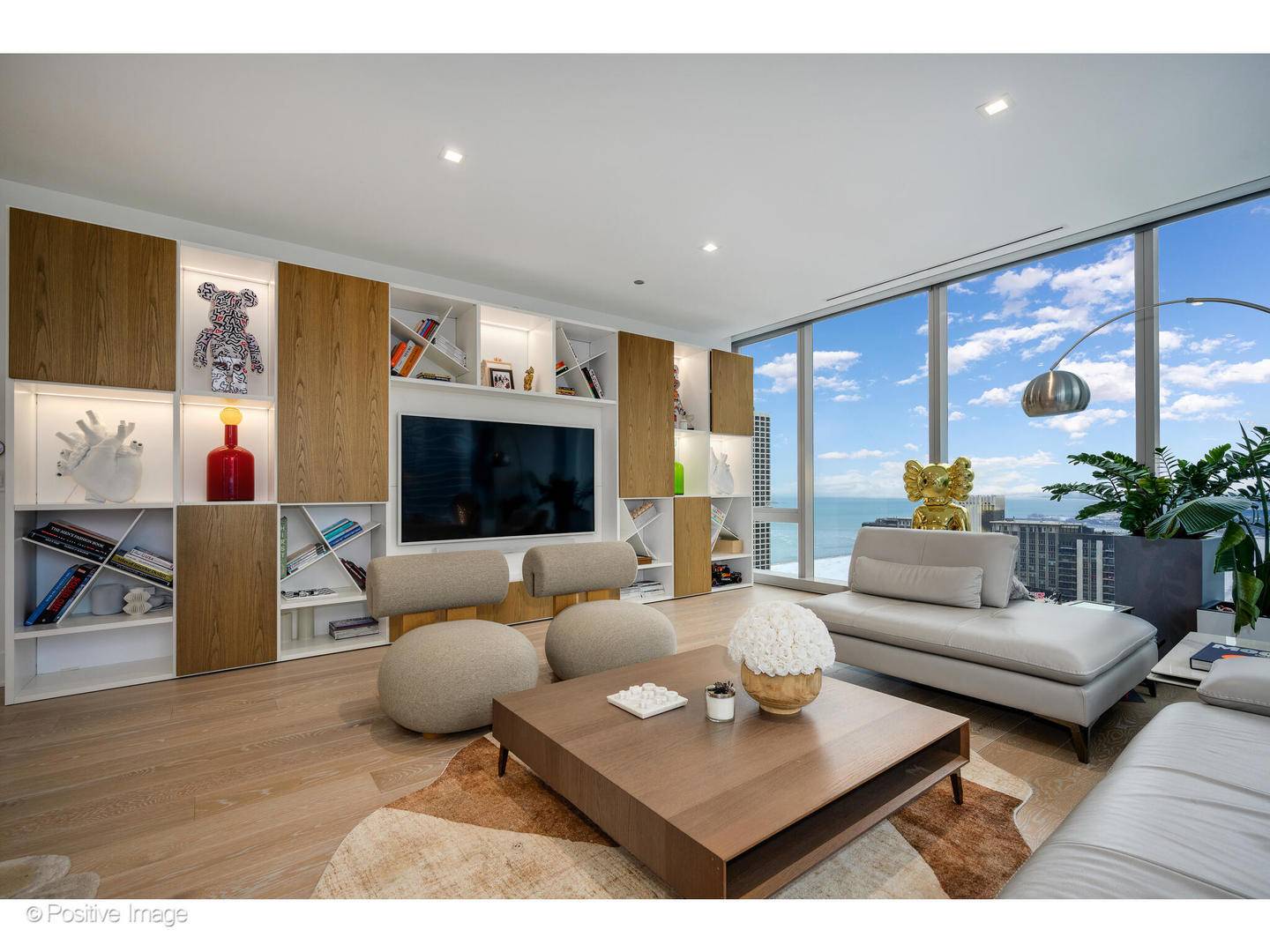 363 E Wacker DR #3101, Chicago, IL 60601
