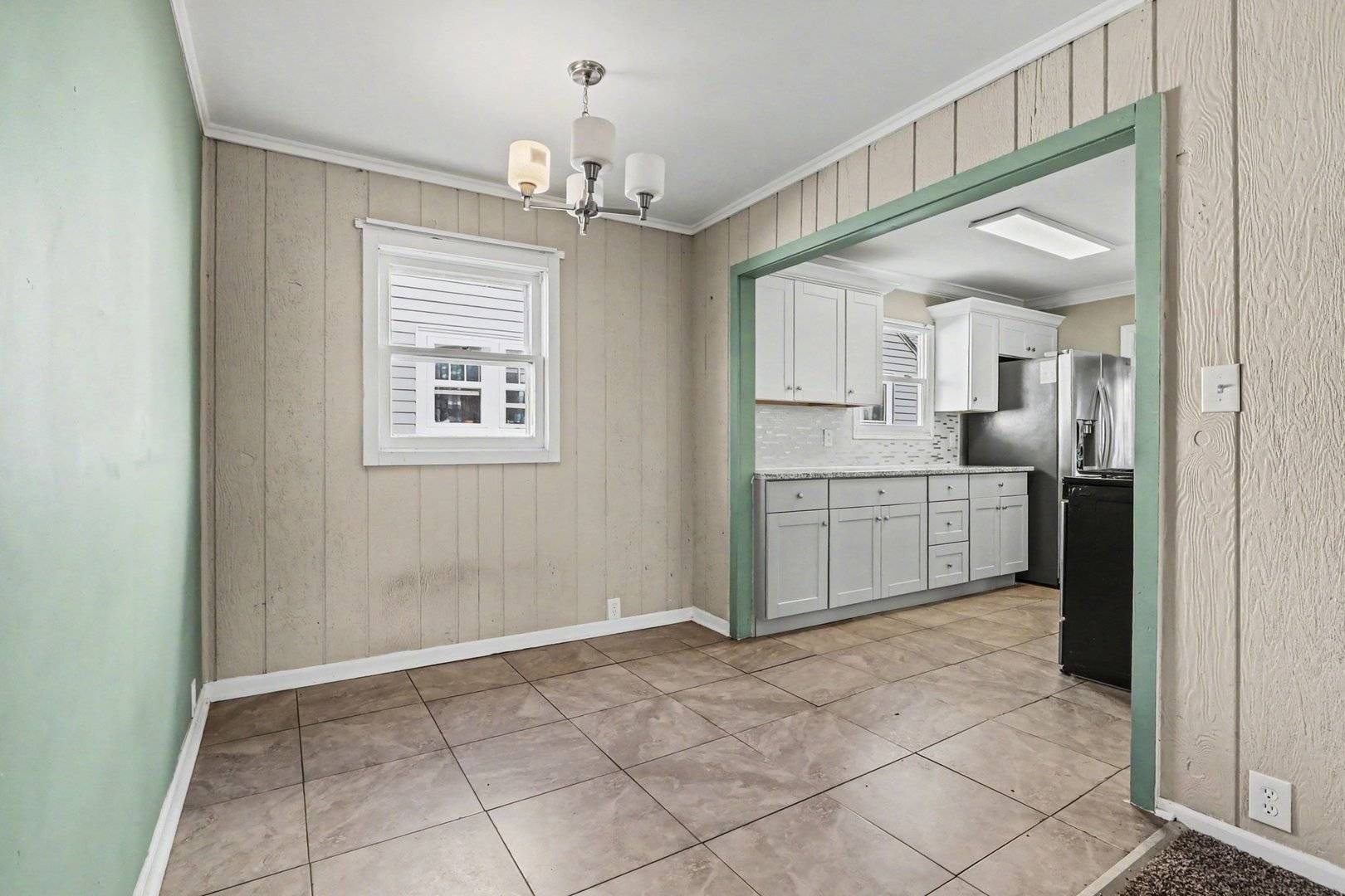 309 S May ST, Joliet, IL 60436