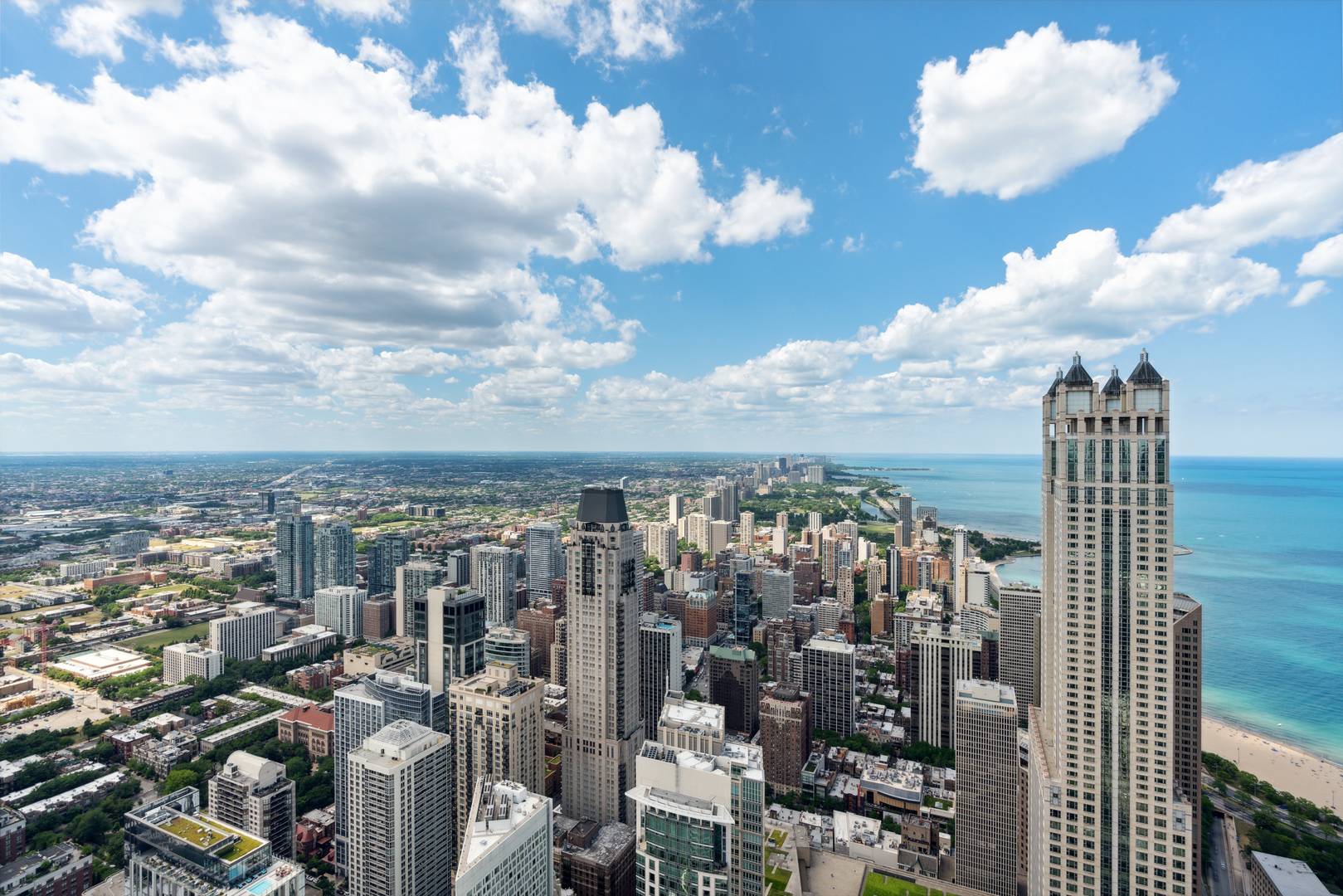 800 N Michigan AVE #PH67, Chicago, IL 60611