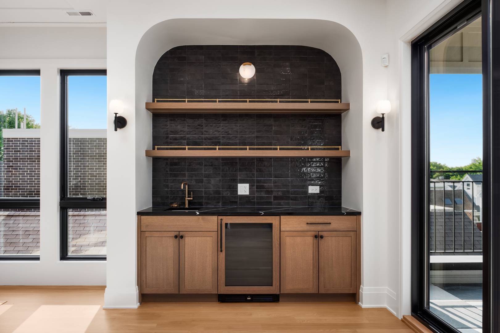 3617 N Magnolia AVE #2, Chicago, IL 60657