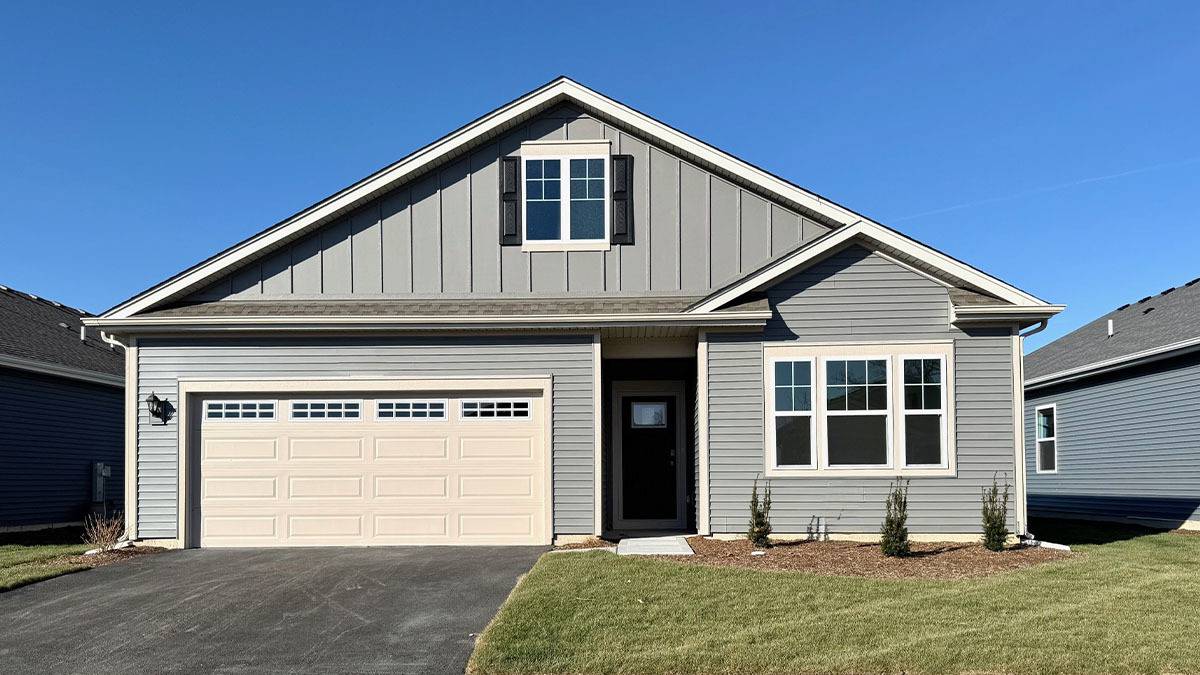 787 Plateau DR, Pingree Grove, IL 60140