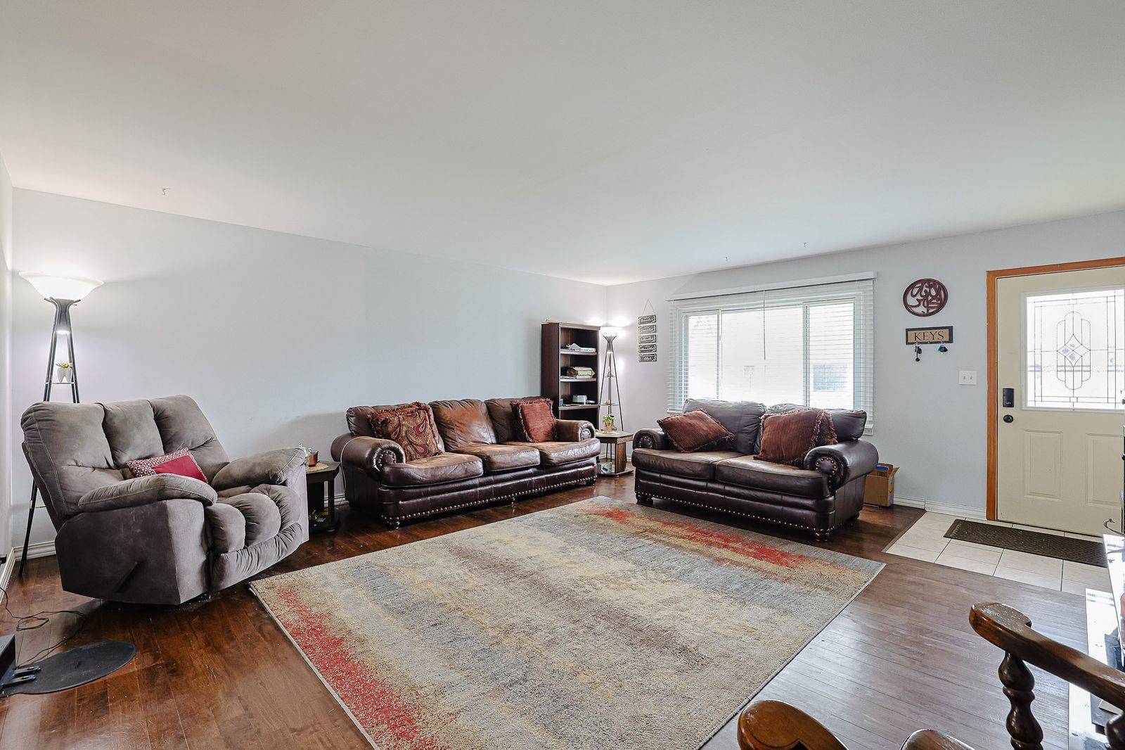 7815 Carlisle DR, Hanover Park, IL 60133