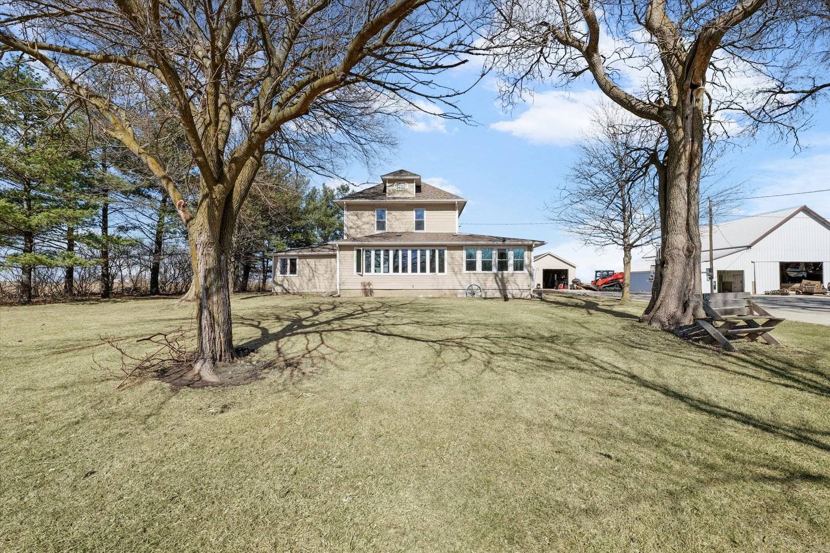 422 E 600 North RD, Buckley, IL 60918