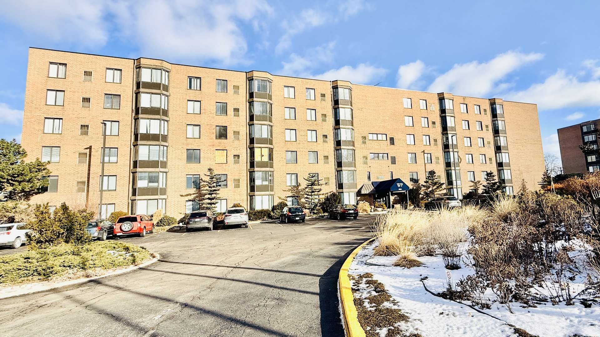 606 E Woodland Park AVE #105, Chicago, IL 60616