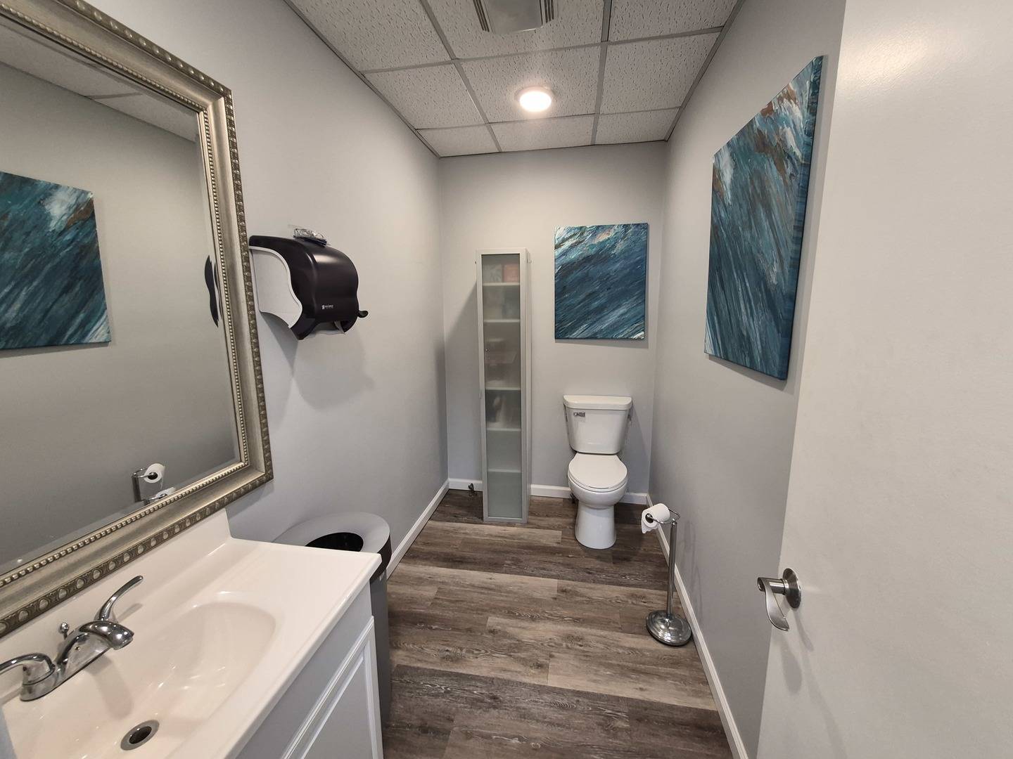 101 N Park AVE #200, Herrin, IL 62948