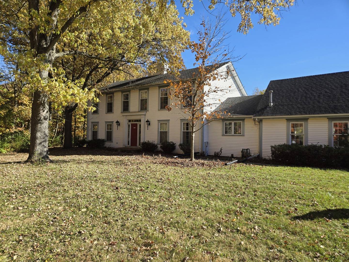 1663 E Rietveld DR, Crete, IL 60417