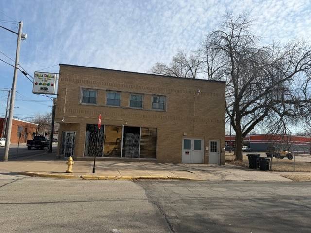 3702 14th AVE, Rock Island, IL 61201