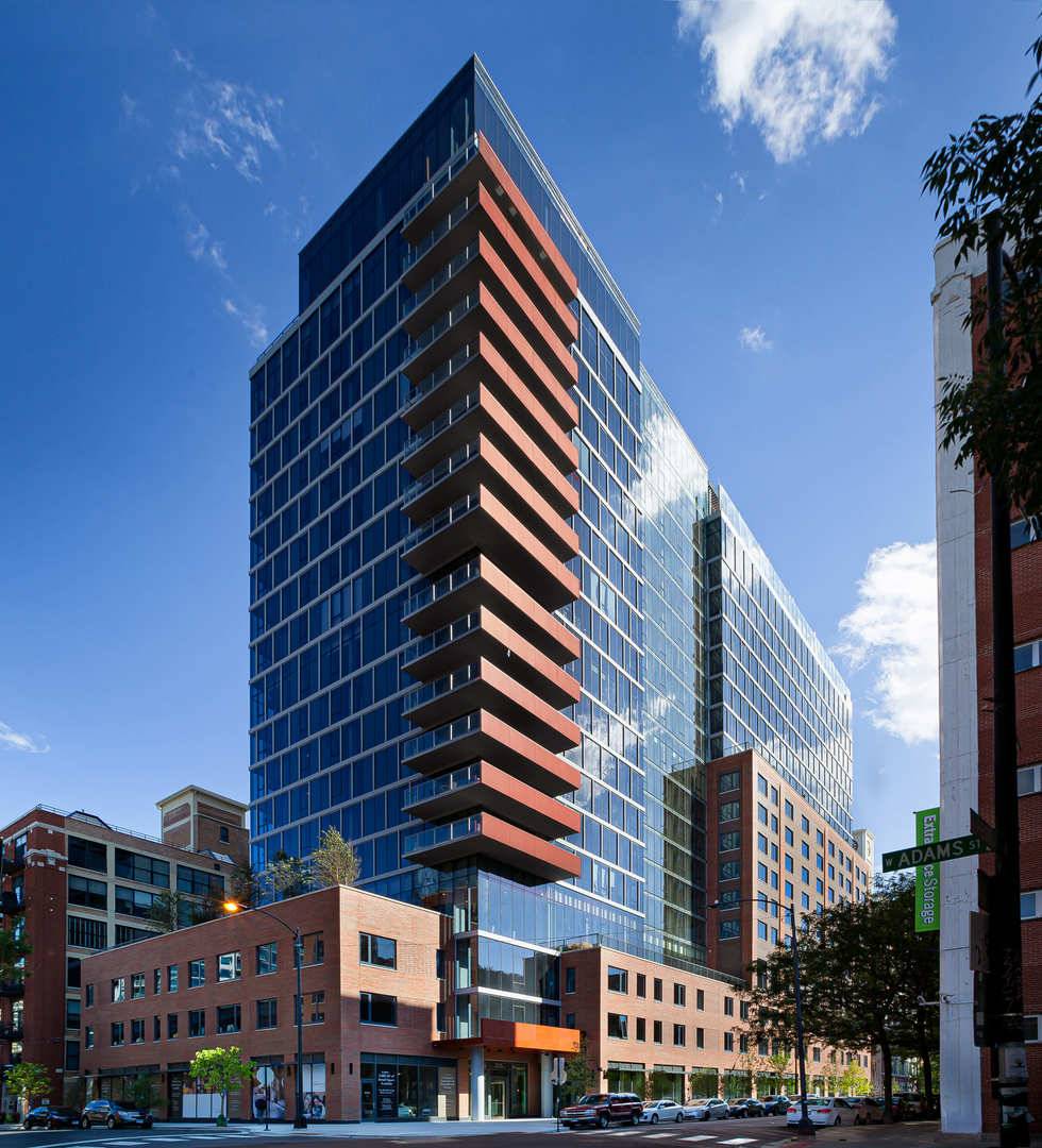 205 S Peoria ST, Chicago, IL 60607