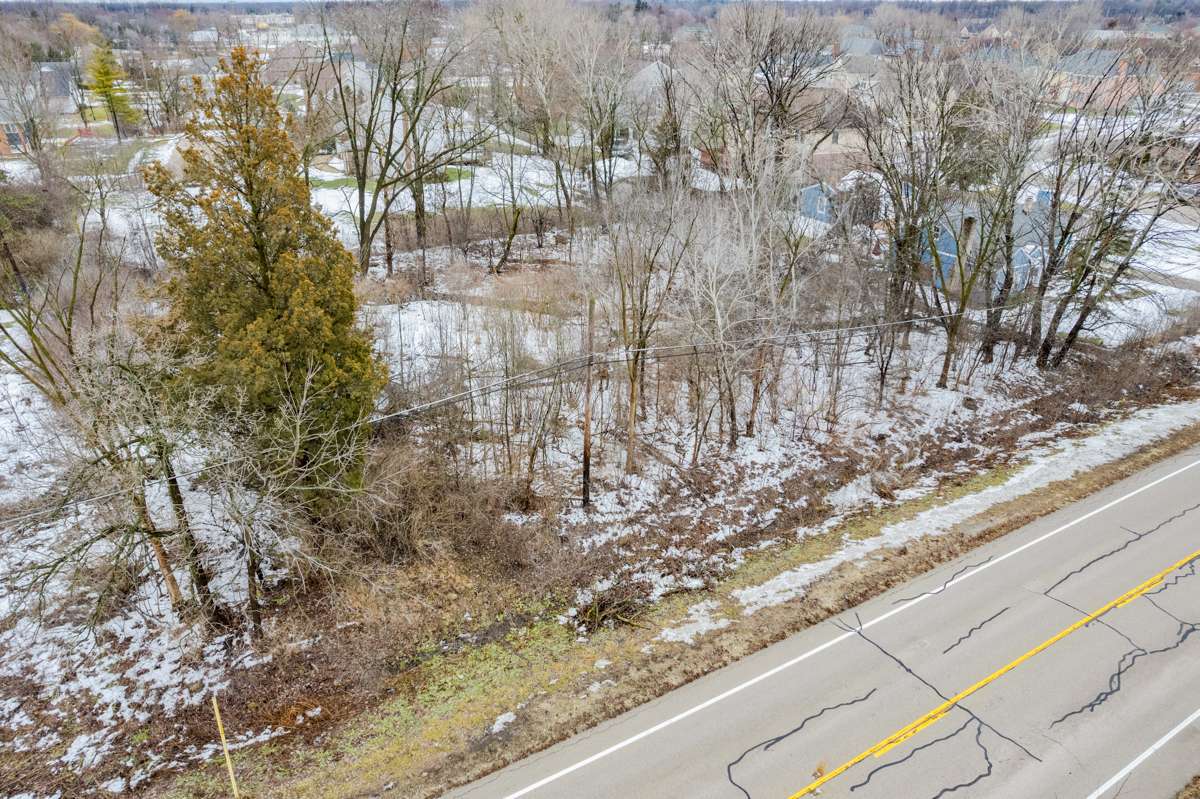 1309 W Dundee RD, Palatine, IL 60074