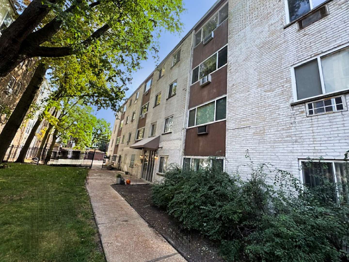 1441 W Farwell AVE #4E, Chicago, IL 60626
