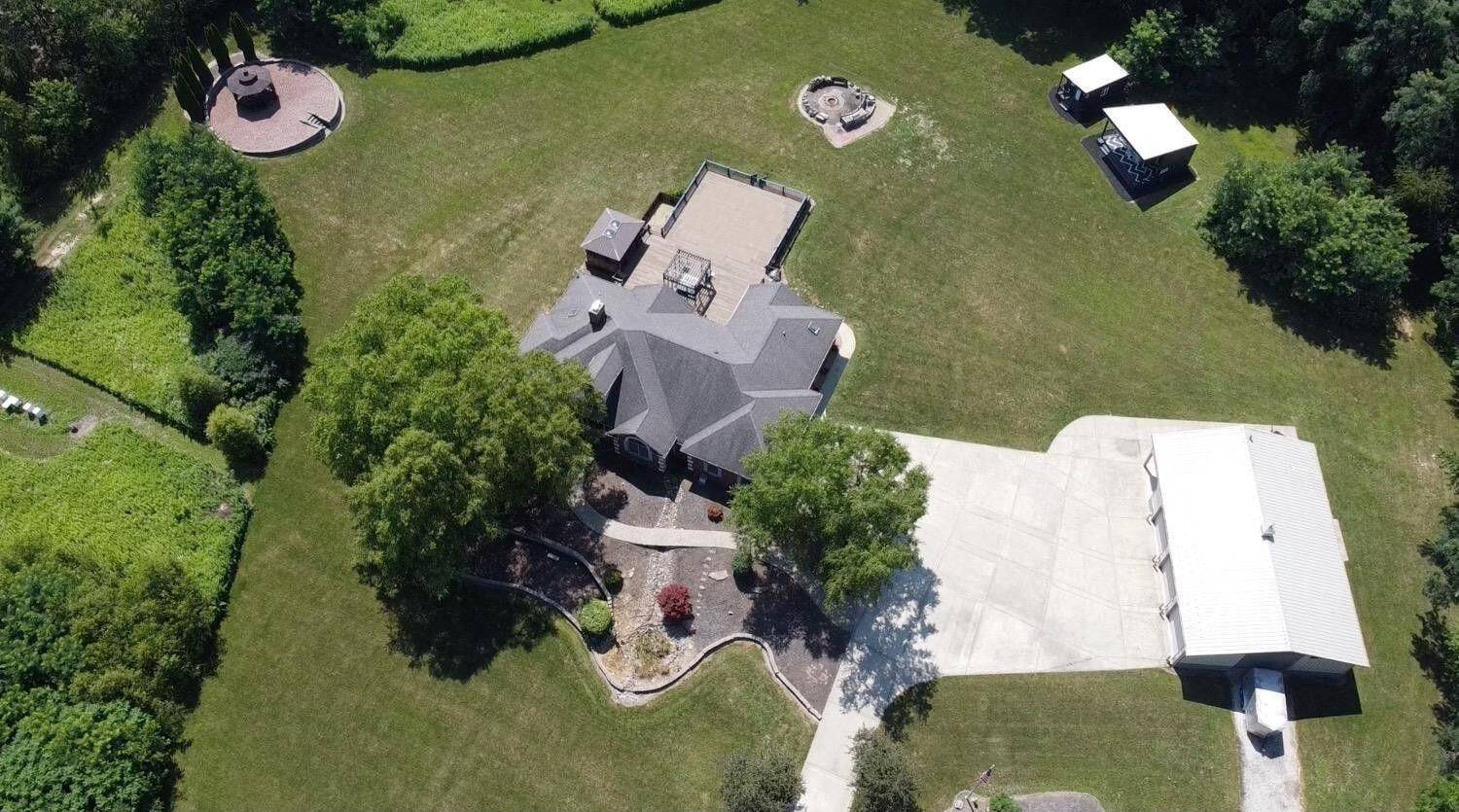 8855 E 93rd AVE, Crown Point, IN 46307