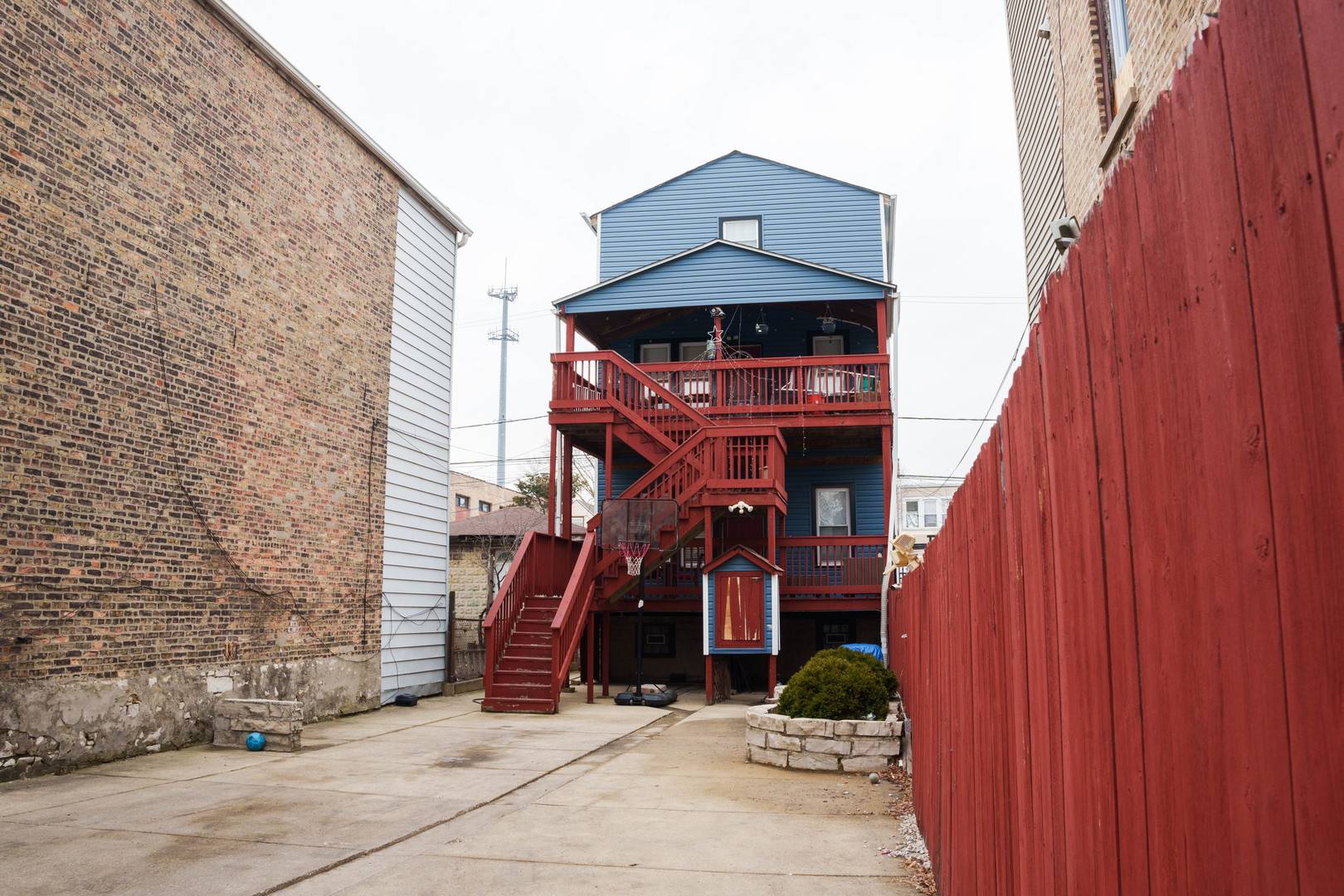 2320 S Albany AVE, Chicago, IL 60623
