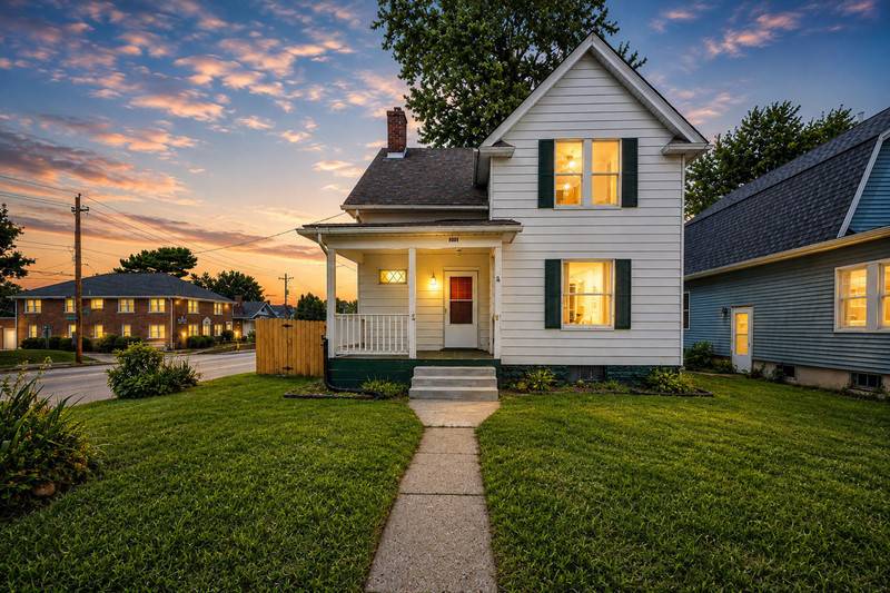 252 W 29th ST, Davenport, IA 52803