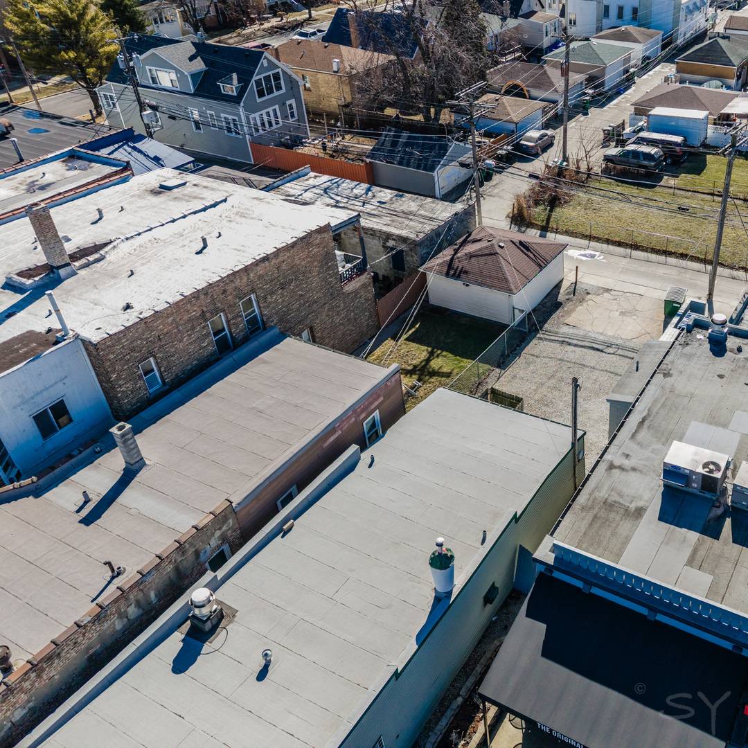 6737 Roosevelt RD, Berwyn, IL 60402