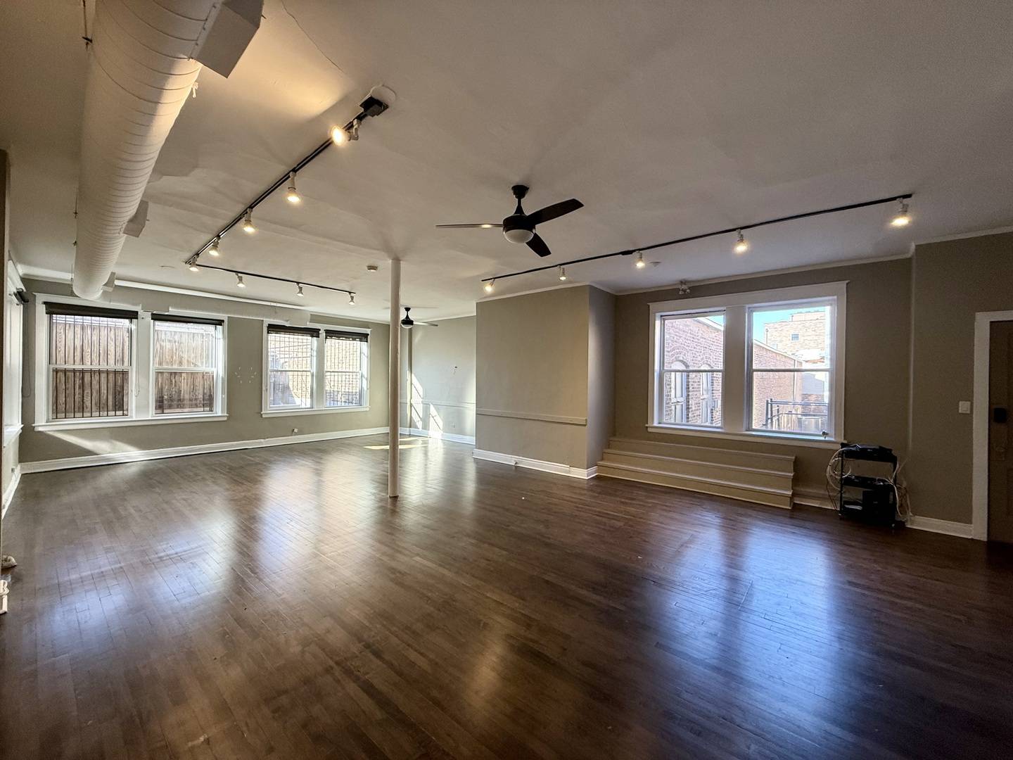 5412 N Clark ST #S1, Chicago, IL 60640