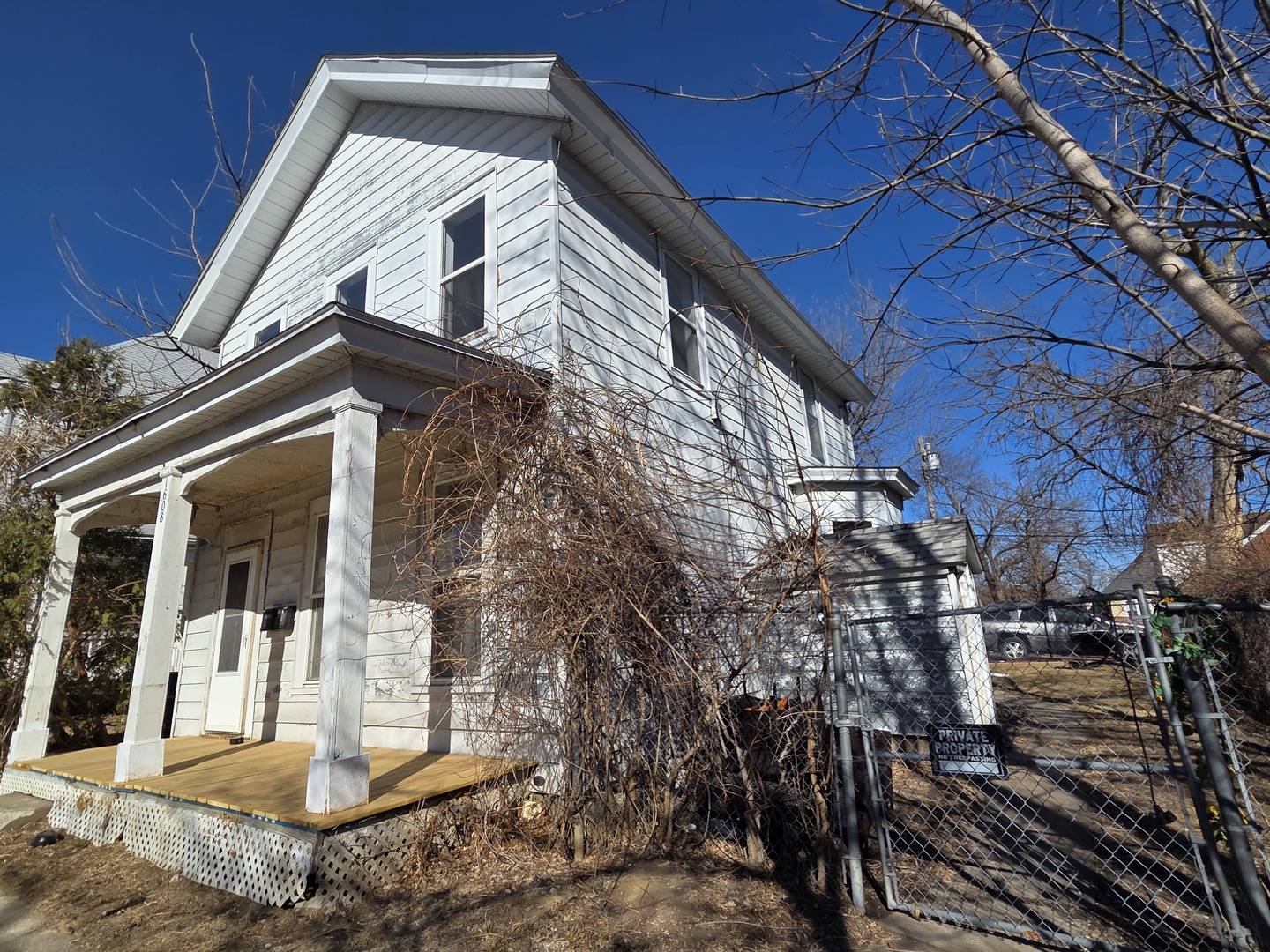 1608 E 12th ST, Davenport, IA 52803