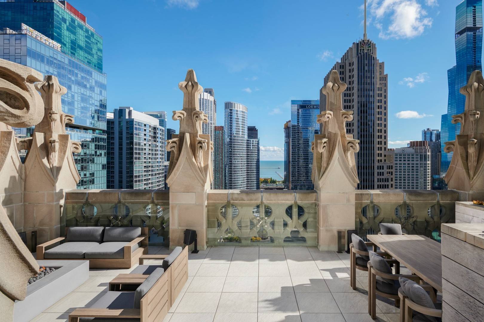435 N Michigan AVE #2203, Chicago, IL 60611