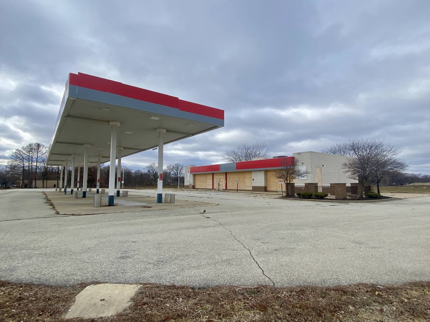 1501 N Lincoln AVE, Urbana, IL 61801