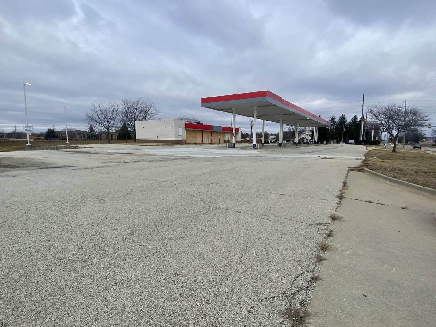 1501 N Lincoln AVE, Urbana, IL 61801