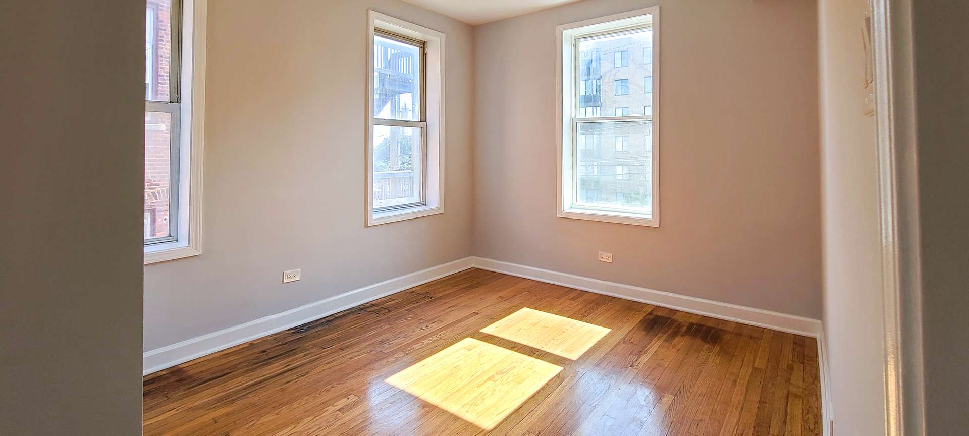 619 E Groveland PARK, Chicago, IL 60653