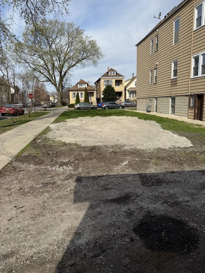 4557 S Francisco AVE, Chicago, IL 60632