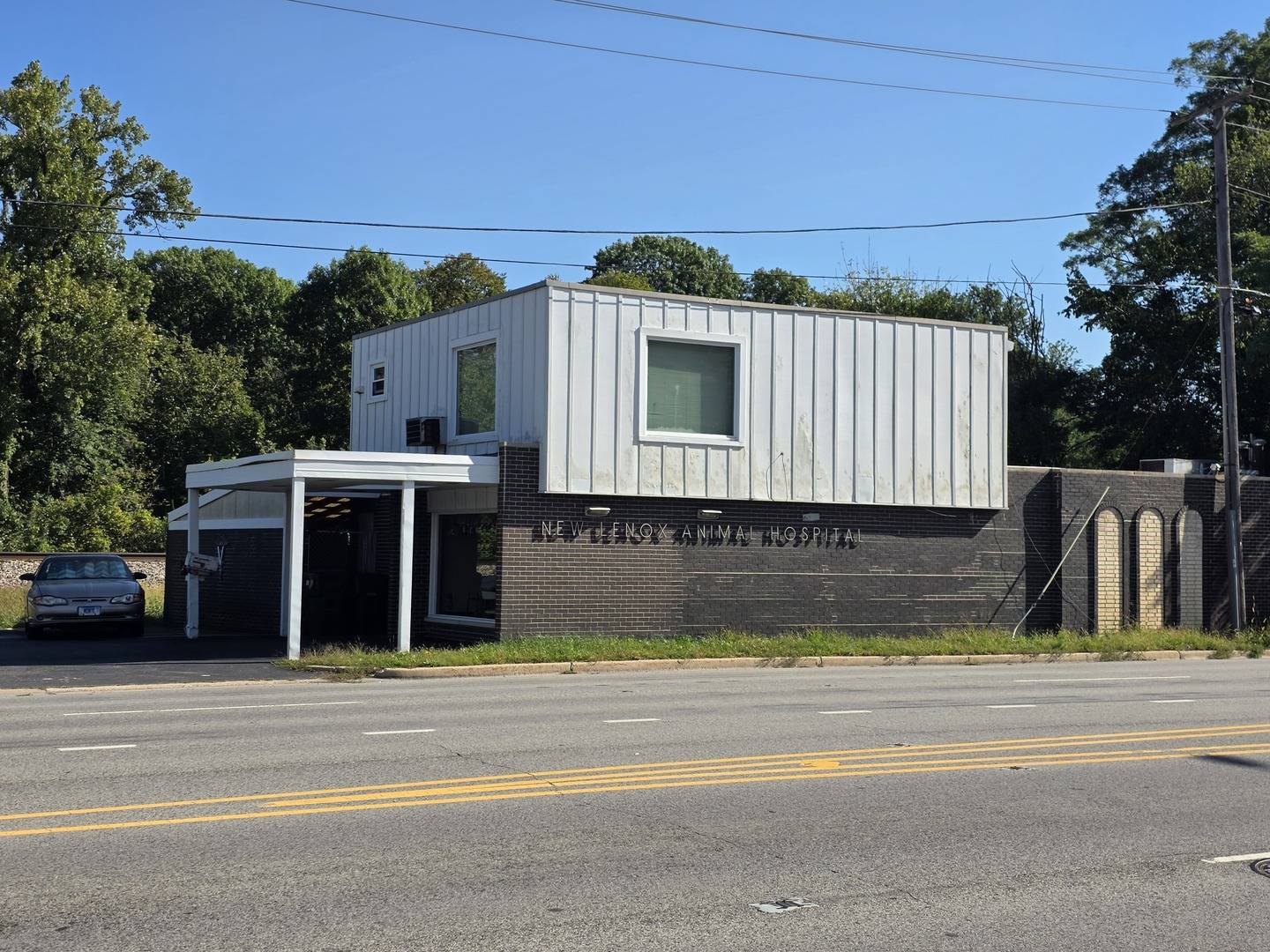 337 W Maple ST, New Lenox, IL 60451