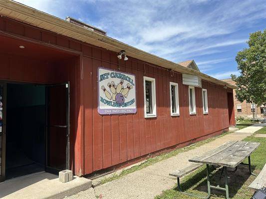 206 N Main ST, Mt Carroll, IL 61053