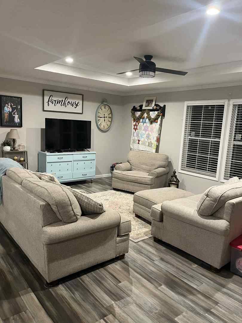 6502 Hawk RD, Pinckneyville, IL 62274