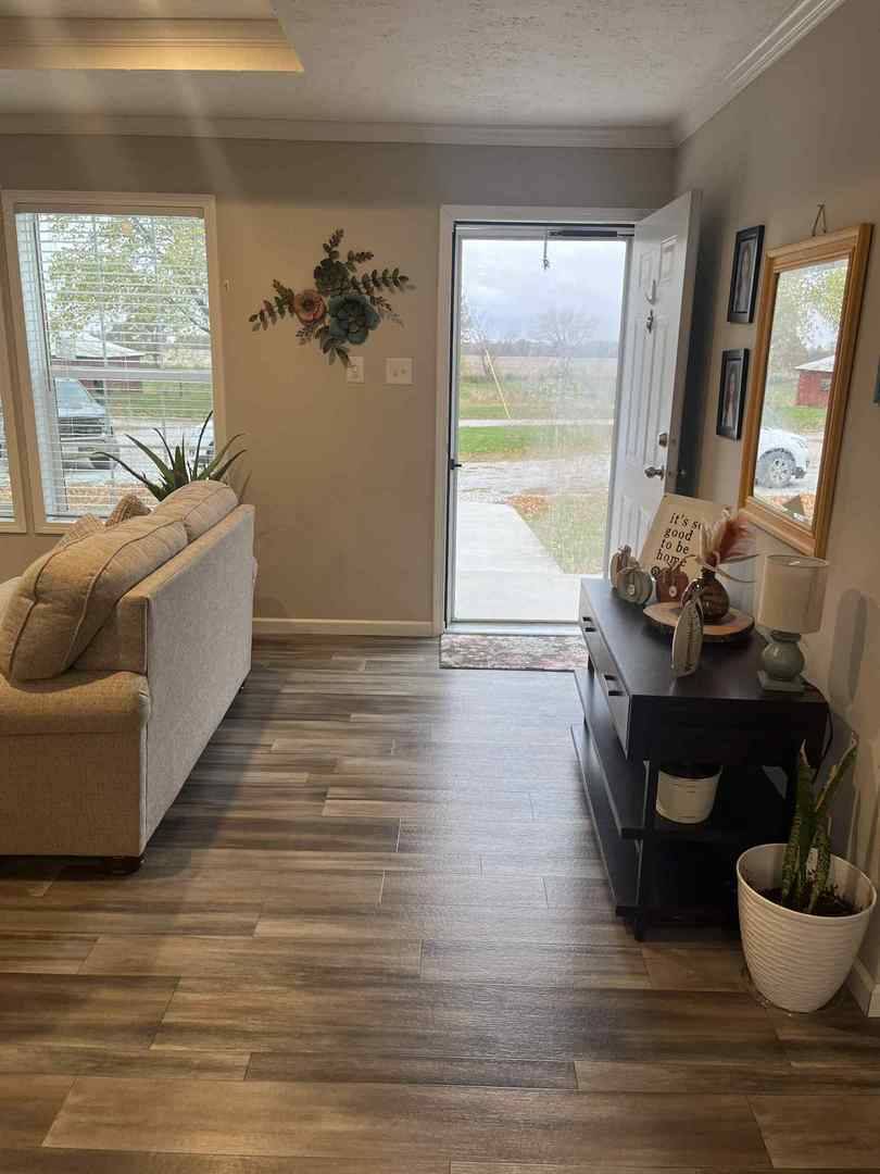 6502 Hawk RD, Pinckneyville, IL 62274
