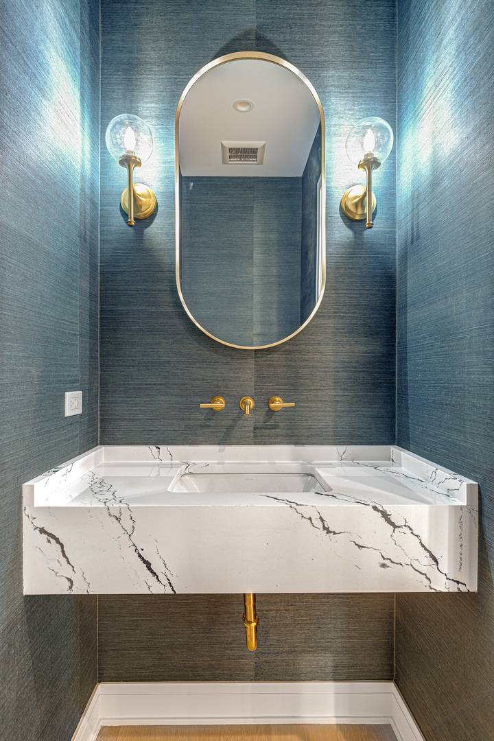 2026 N Orleans ST #2, Chicago, IL 60614